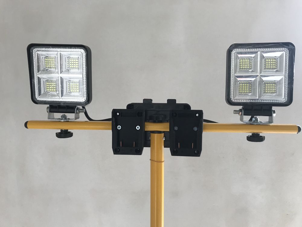 Lampa akumulatorowa Led 2x dewalt 18V  zabezpieczenie