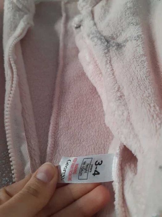 Piżama jednoczęściowa Koci domek Gabi + gratis