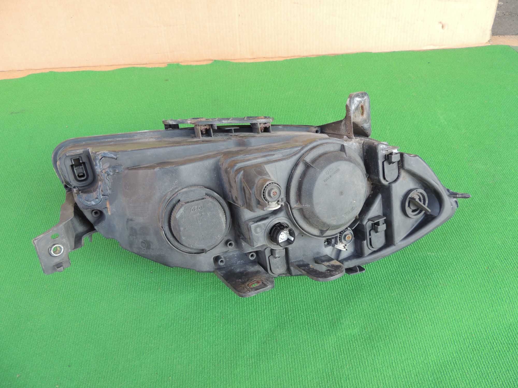 Lampa przednia lewa Fiat Linea 07,08,09,10,11,12,13,14,15