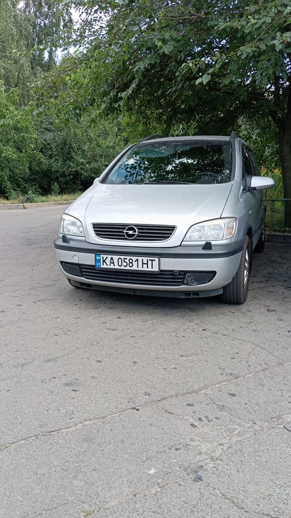 Продам Opel Zafira A