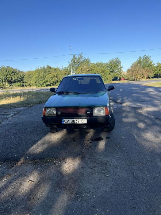 Заз 11027 хачбек