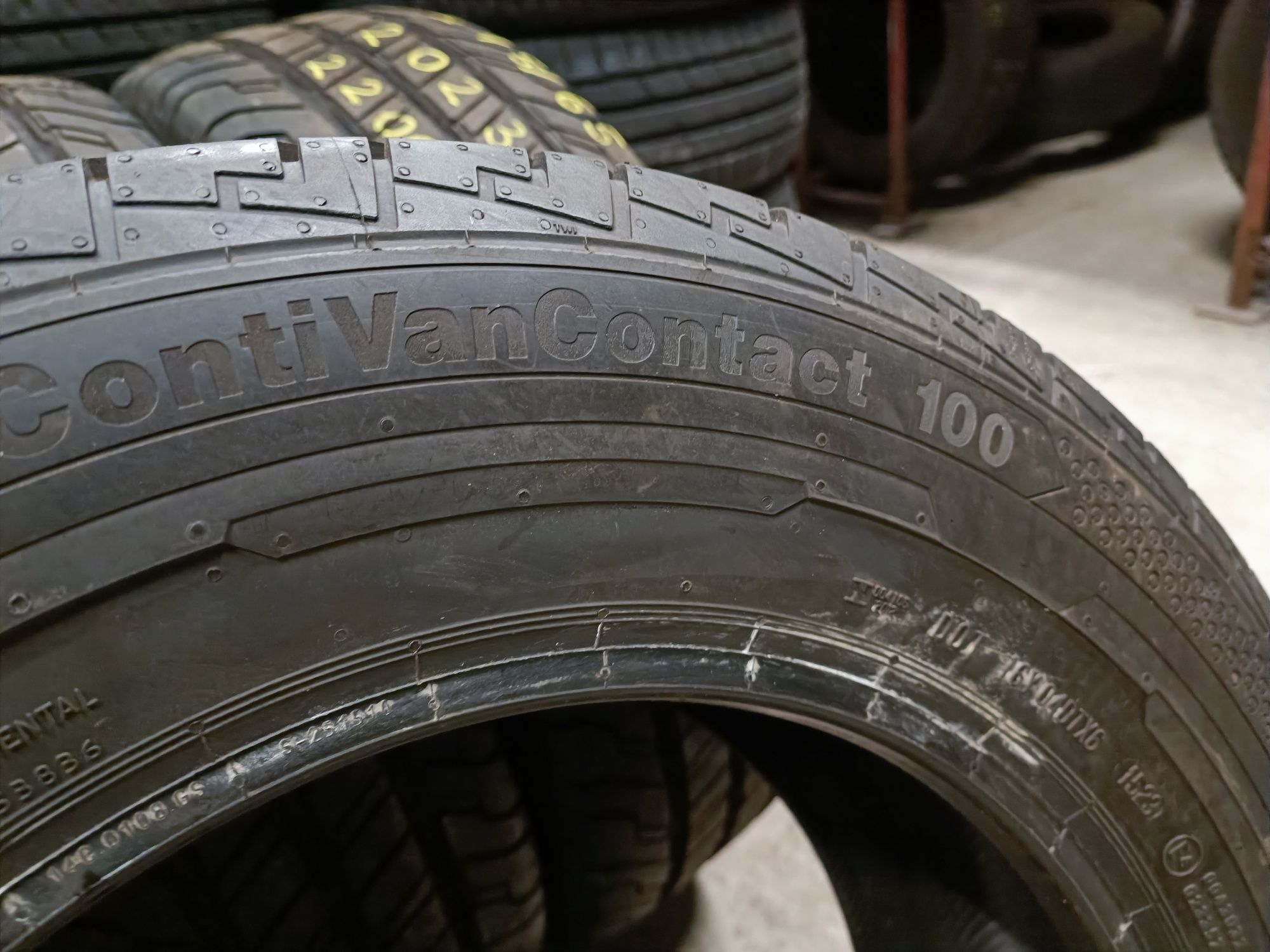 4x215/65 R16C Continental ContiVanContact 100 Demo letnie