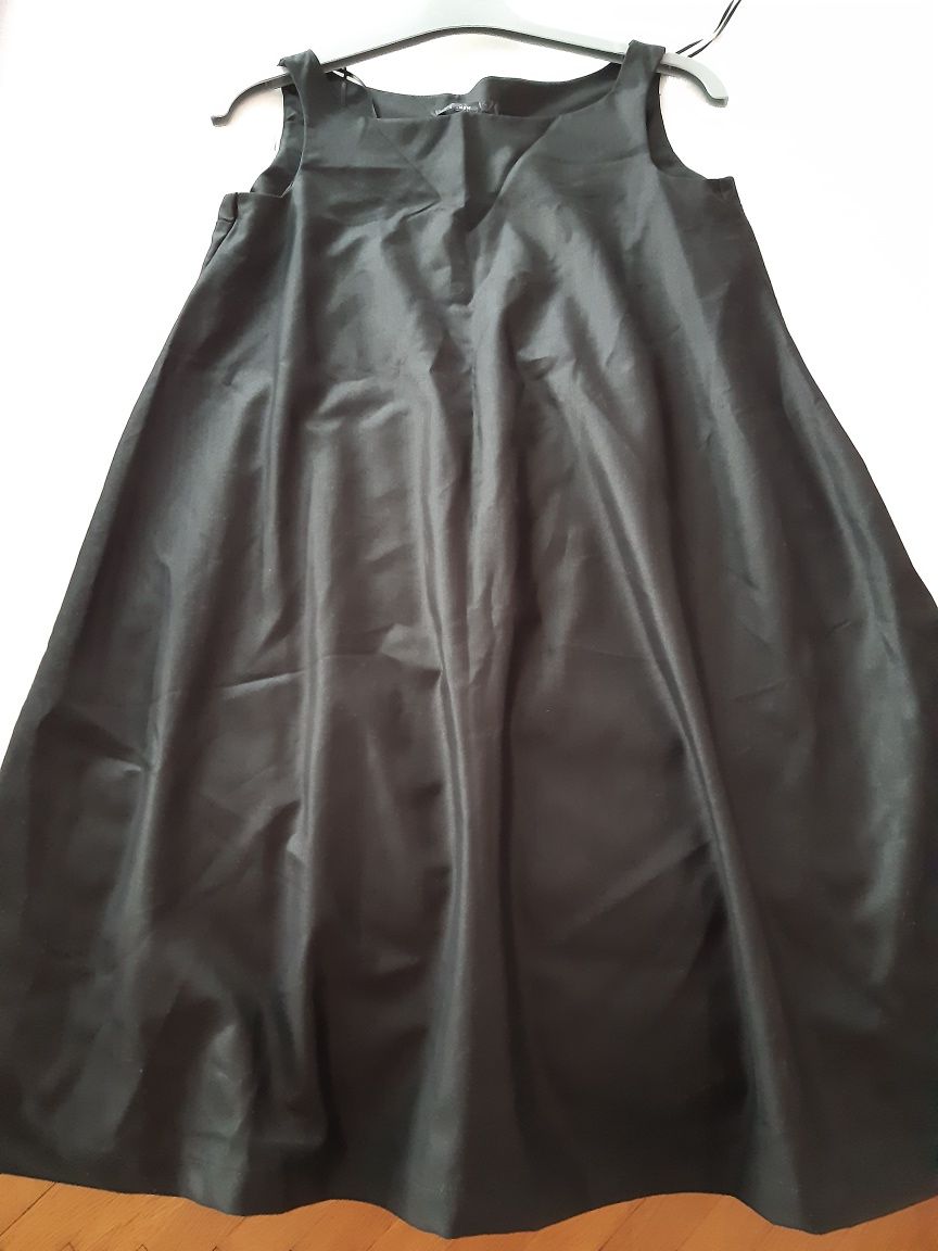 Sexy-Czarna -trapezowa sukienka rozmiar 34,nowa !!