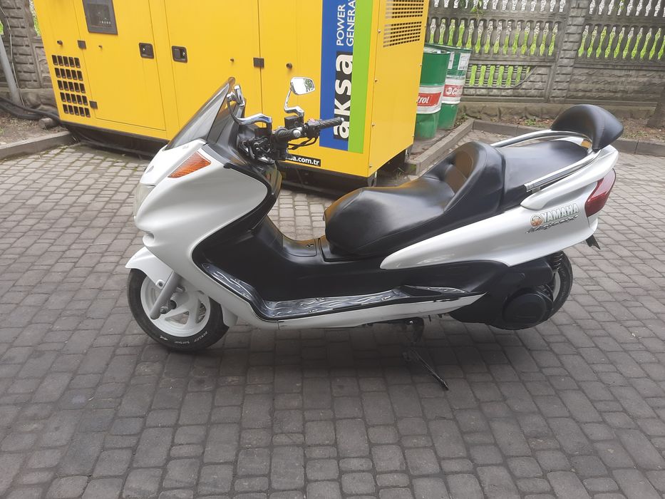 Yamaha Majesty 250