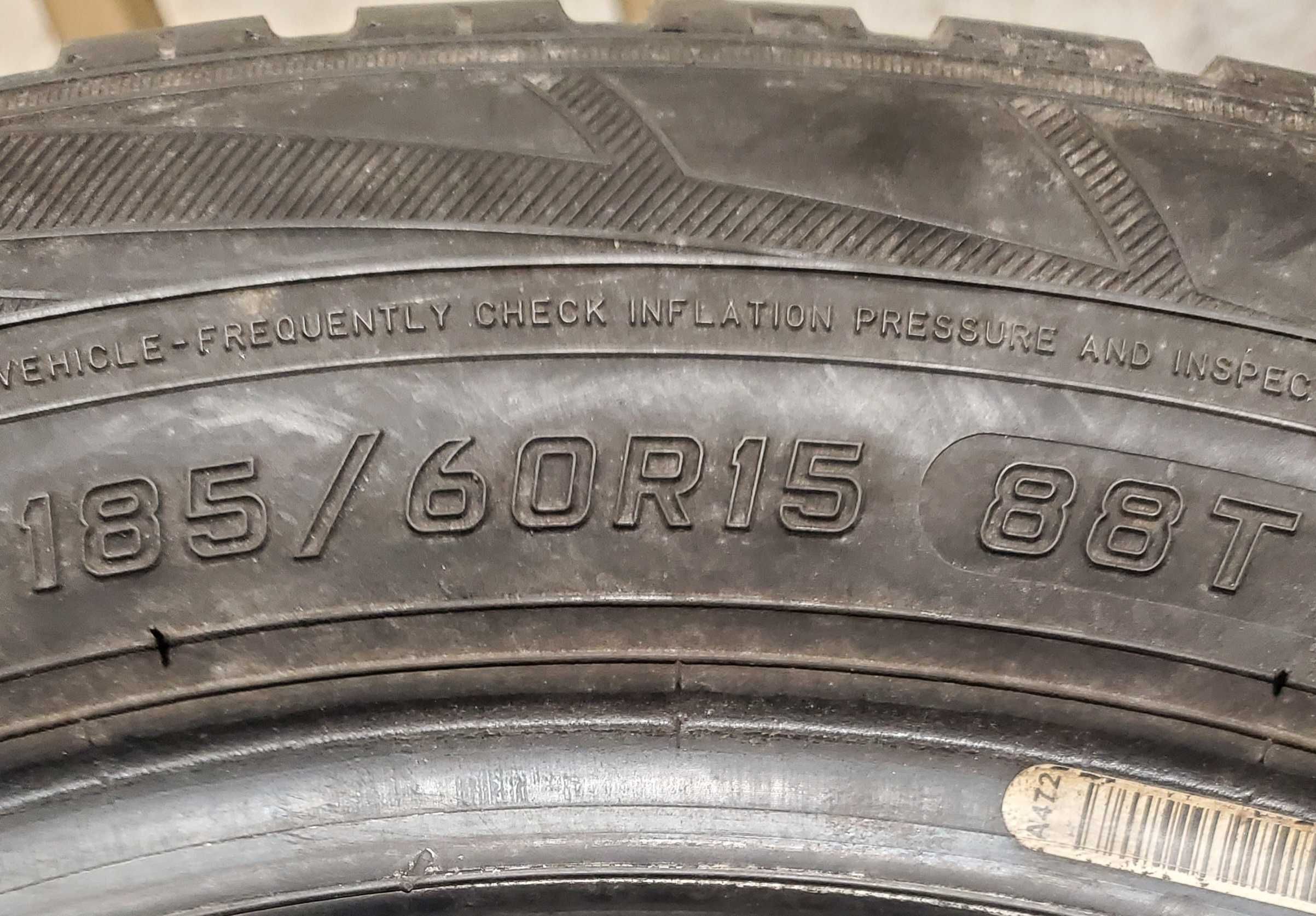 Зимние шины 185/60 R15 88Т Falken Eurowinter HS449.