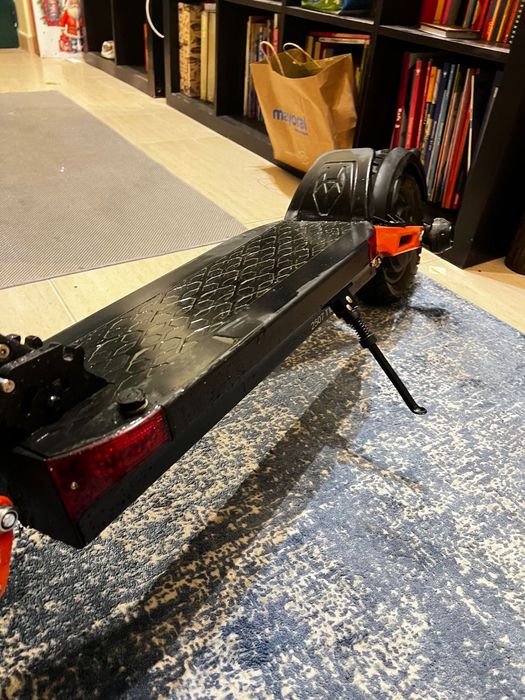 Trotinete Elétrica Joyor T10 – Quase Nova