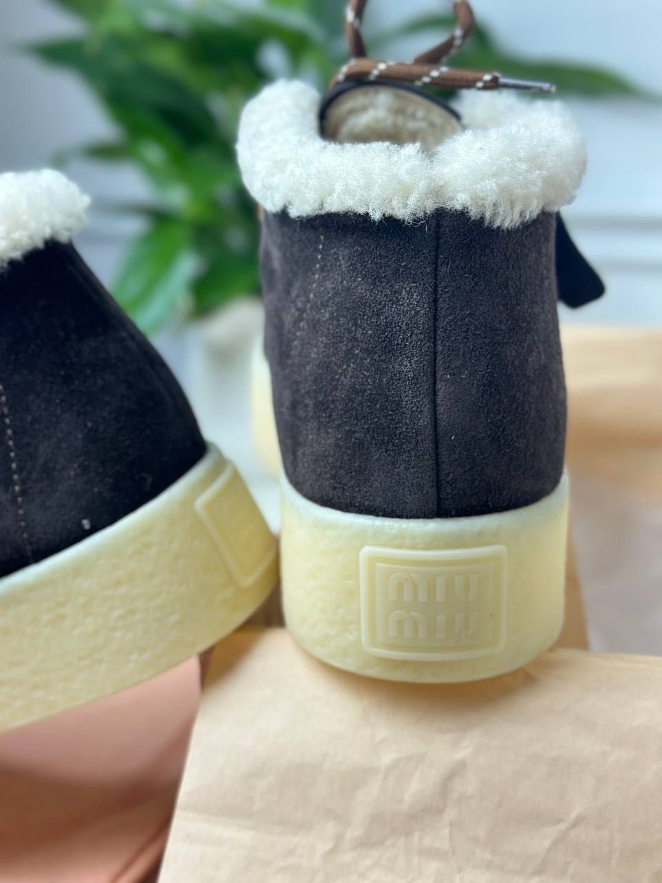 Ботинки miu miu з двома устілками або з утепленням