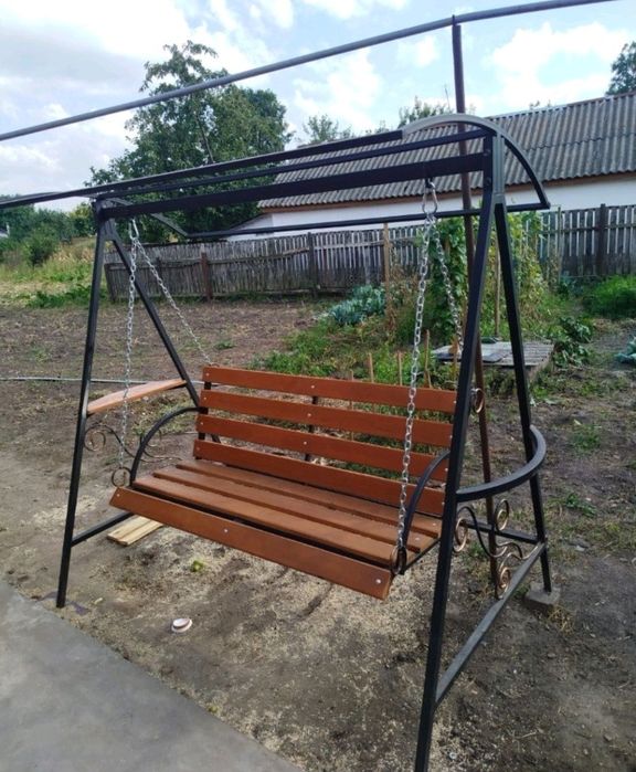 Виконую зварювальні роботи