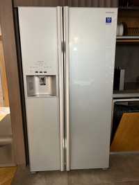 Холодильник дводверний з льодогенератором hitachi