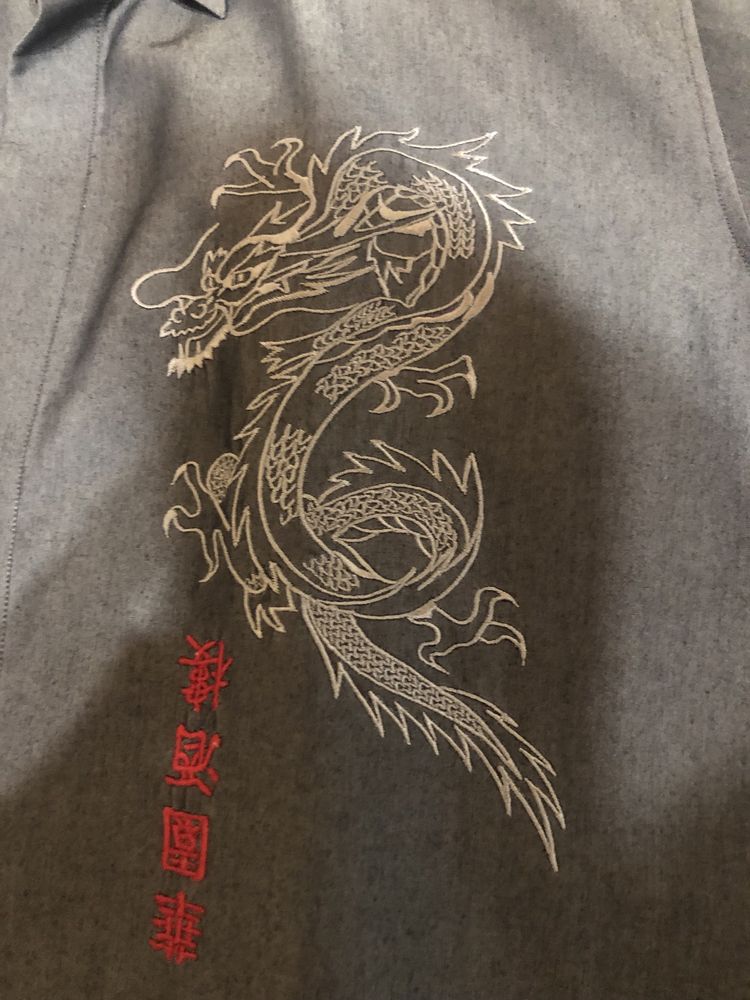Графітова сорочка з драконом
