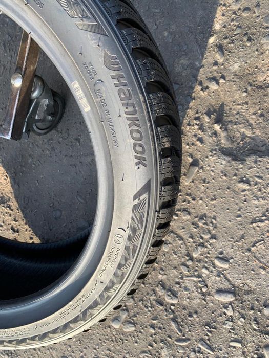 Шини нові 225/45 R17 пара Hankook 2023р зима