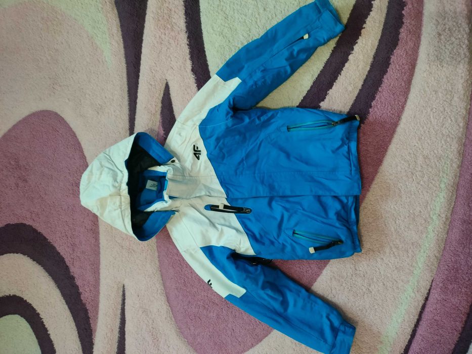 Kurtka + spodnie zimowe 4f rozmiar 122