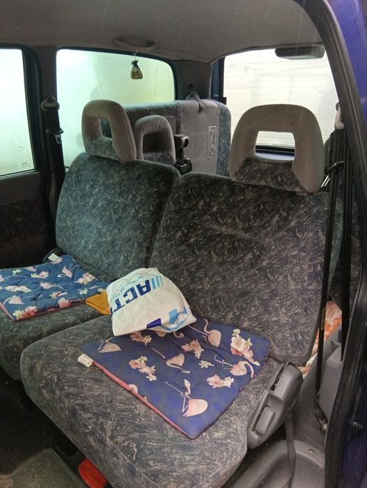 Нісан Серена 2.0