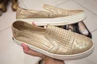 Modne złote trampki Baranetti slip on buty casualowe 38r 24,5cm