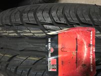 Opona Uniroyal 195 60 R15 lato