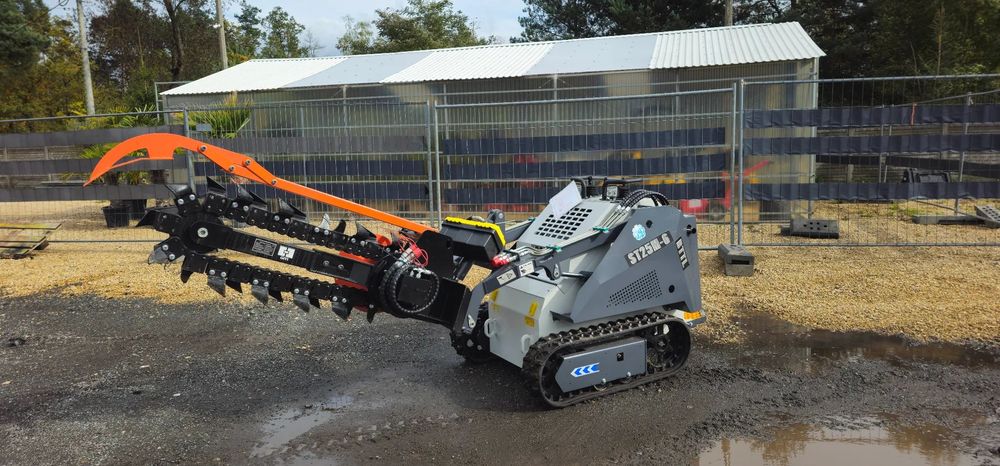 Mini ładowarka gąsienicowa BTTL ST25M-6 Mini skid koparka łańcuchowa