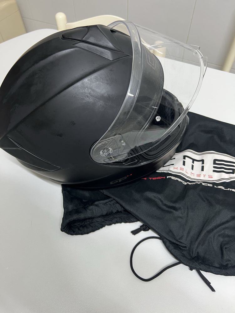 Capacete CMS GP4