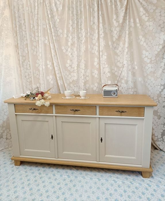 Komoda trzydrzwiowa beżowa prowansalska rustykalna masywna DOWÓZ