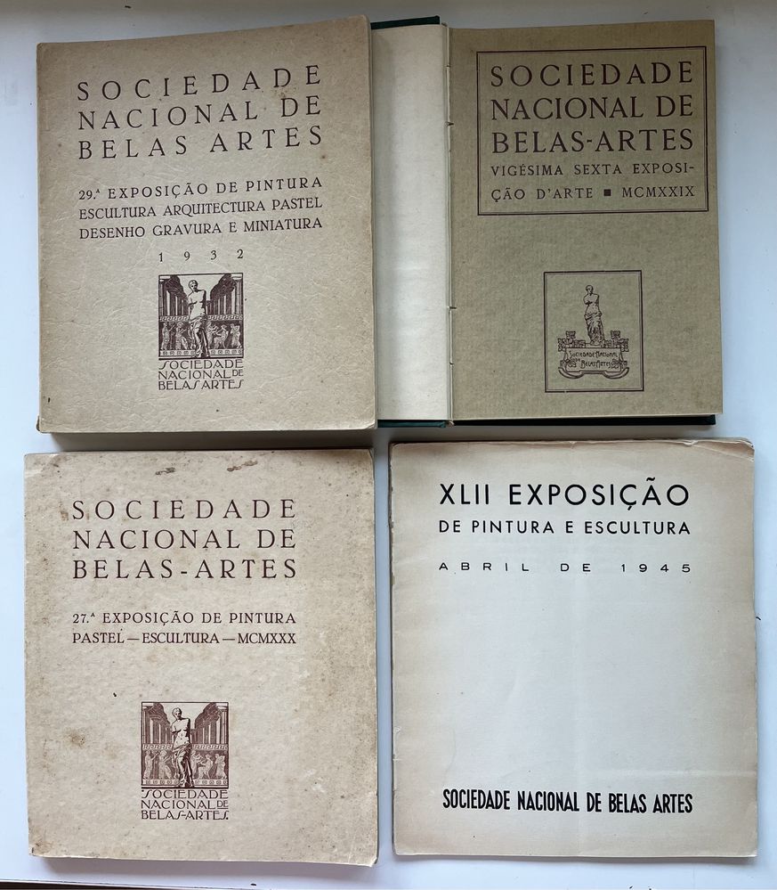 4 Catálogos Sociedade Nacional de Belas Artes - 1929, 1930, 1932, 1945