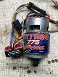 Hobbywing regulator 3s silnik