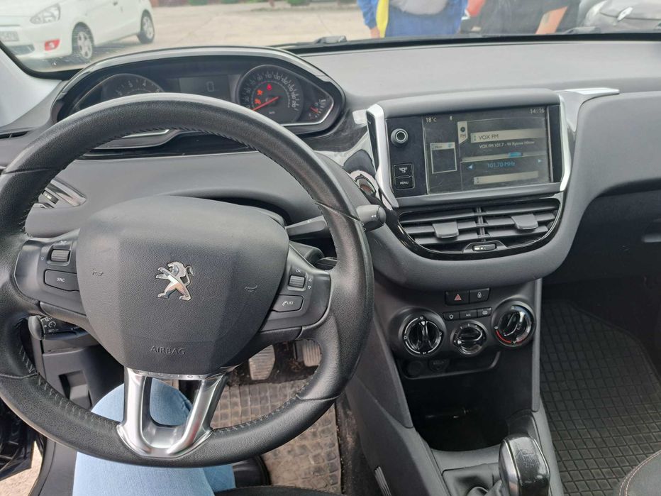 Peugeot 208 1.2 AC/OC/NW