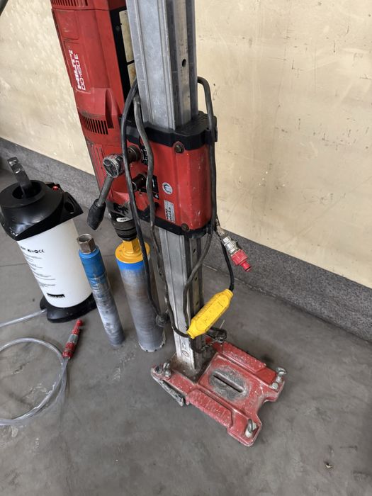 Wiertnica do betonu HILTI DD160E