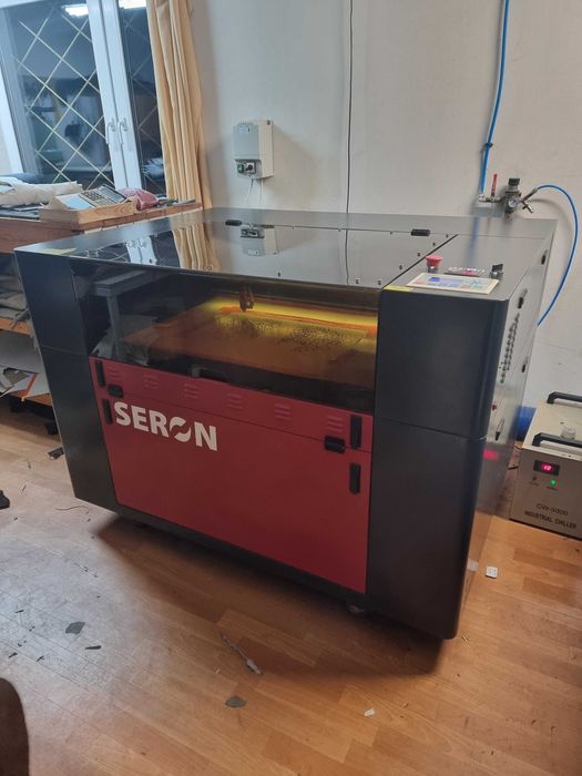 Idealny ploter laserowy Co2