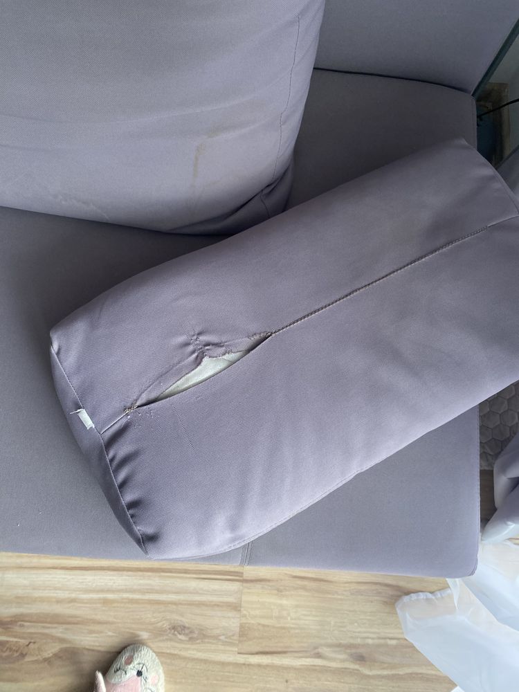 Oddam za darmo Sofa z funkcją spania i pojemnikiem na pościel