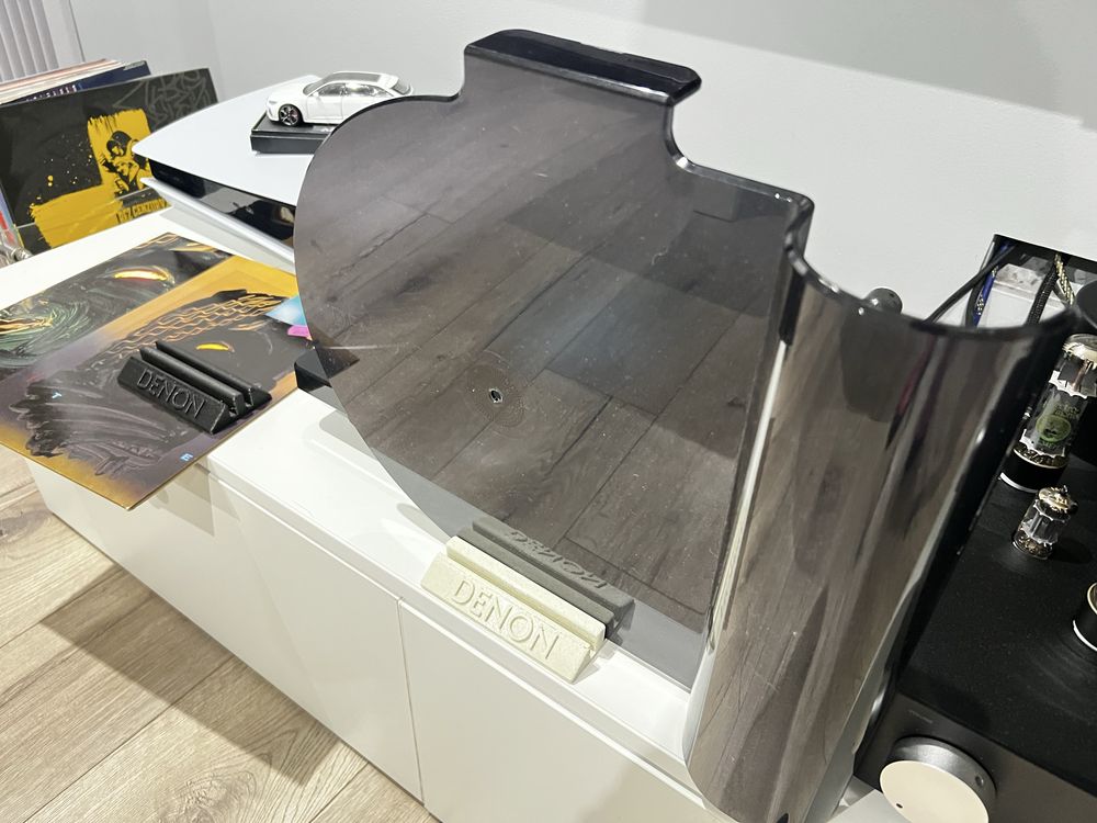 Podstawka do oslony gramofonu DENON DP 400