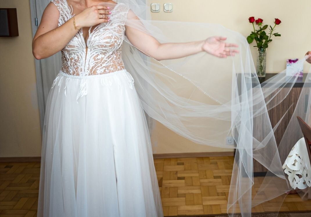 Suknia ślubna ivory ecru kremowa tiulowa tiul