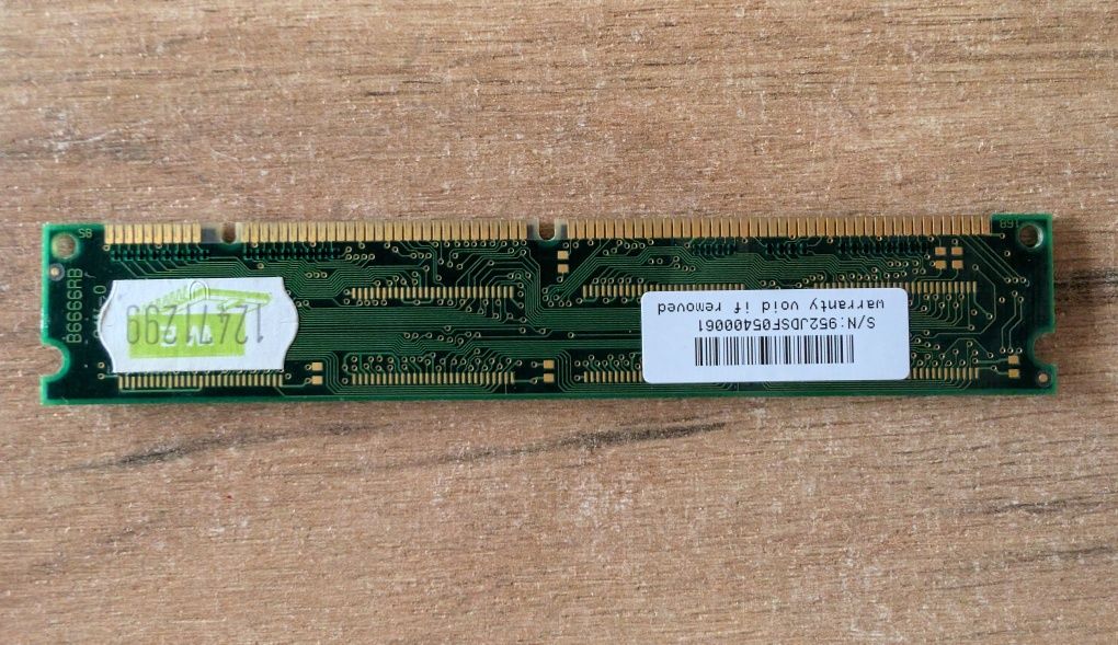 Pamięć RAM PC 100 / 32 MB / 4M*16 sdram /
