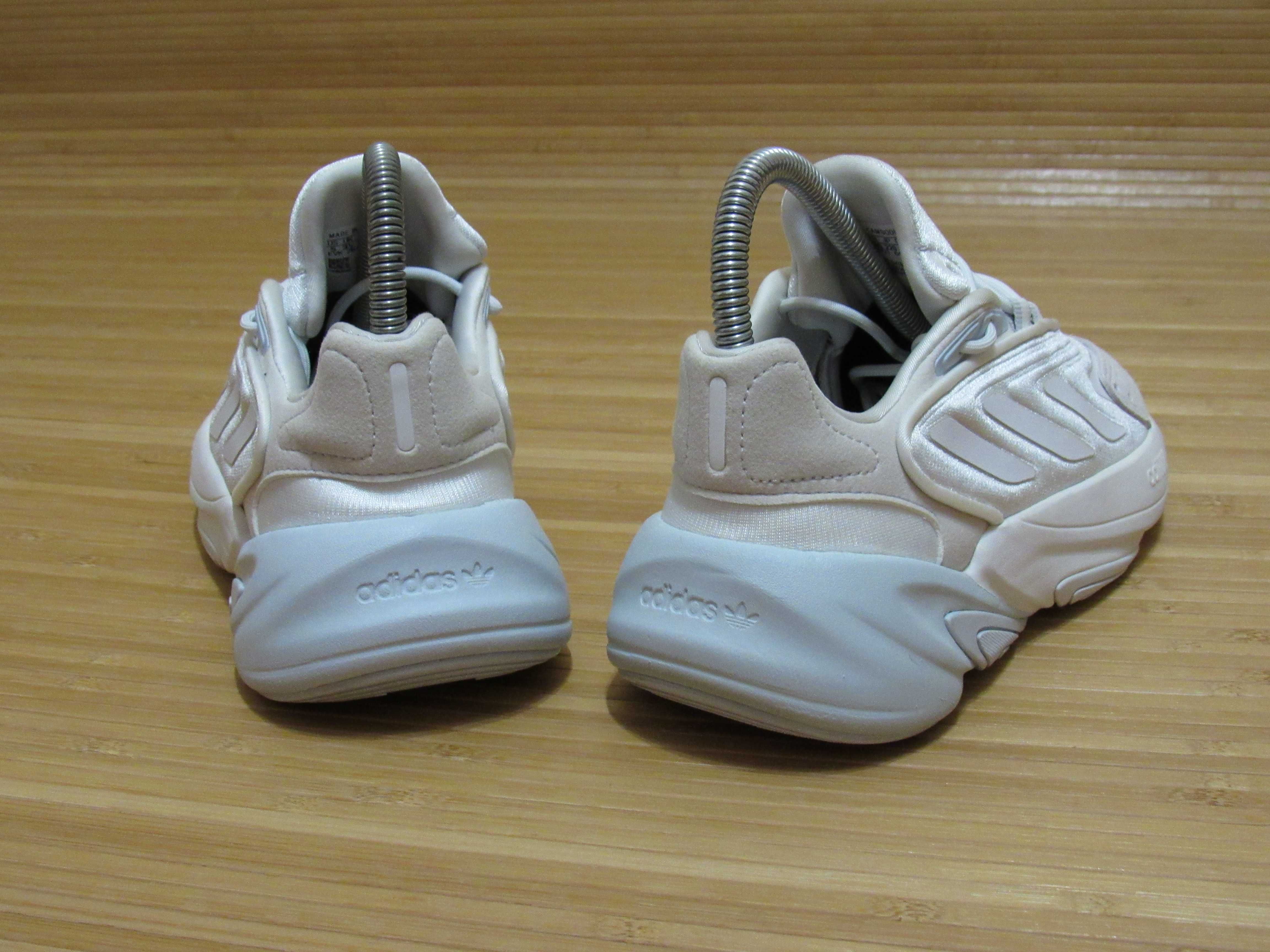 Кросівки Adidas Ozelia W; FR-36; ус-ка: 22см