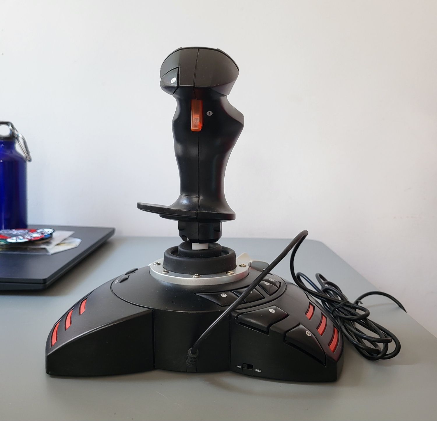 Joystick Thrustmaster T-Flight Stick X