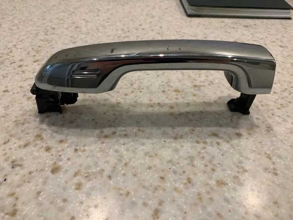 Ручка двери LC 200 парт номер 69210-60270