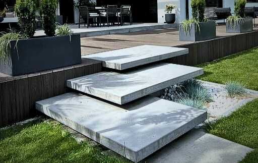 Schody betonowe zewnętrzne z betonu industrialne na wymiar producent