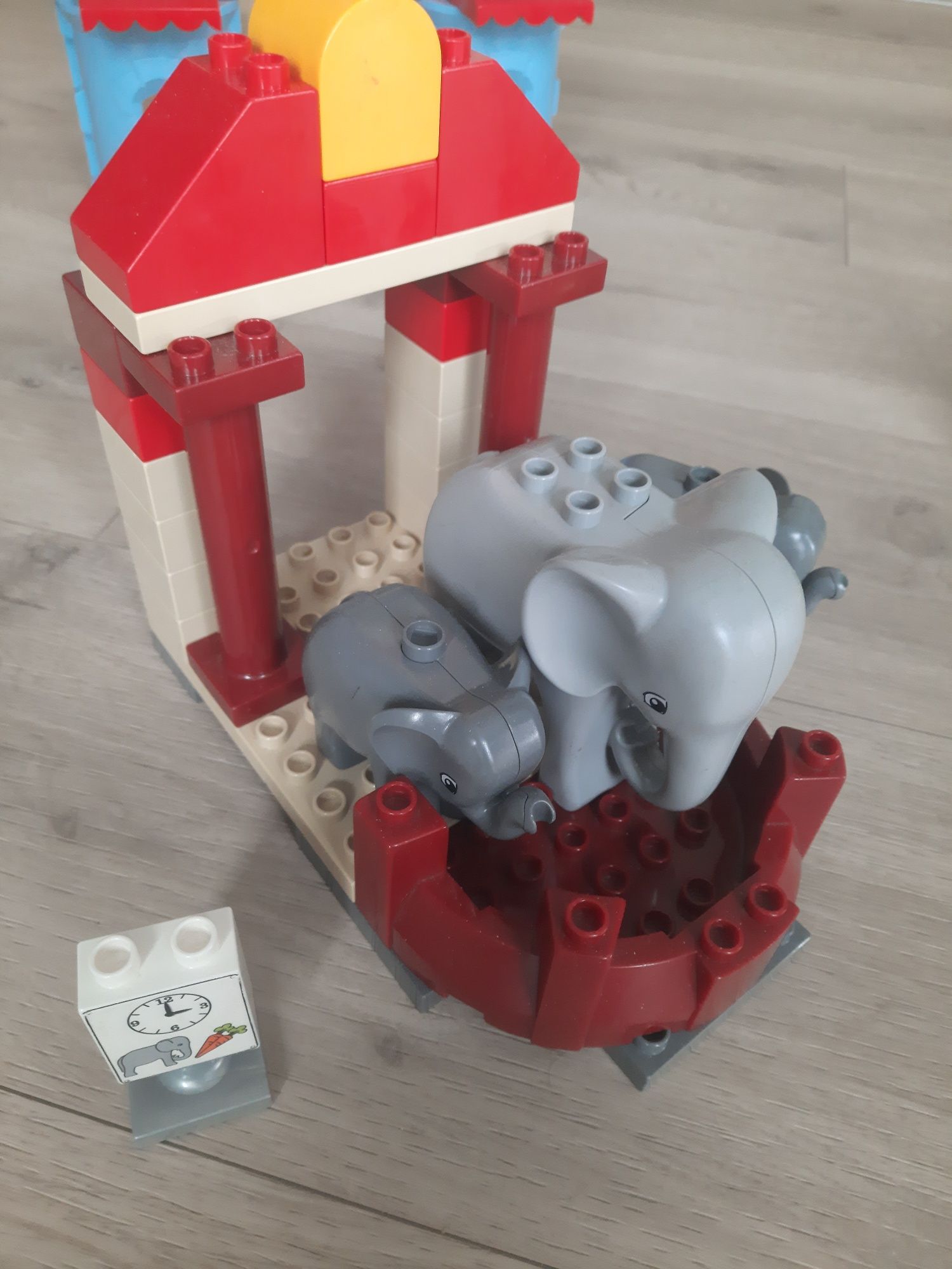 LEGO Duplo ZOO w dużym mieście 5635