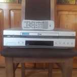 Magnetowid vhs LG LV 3398 pilot orginalny w komplecie.