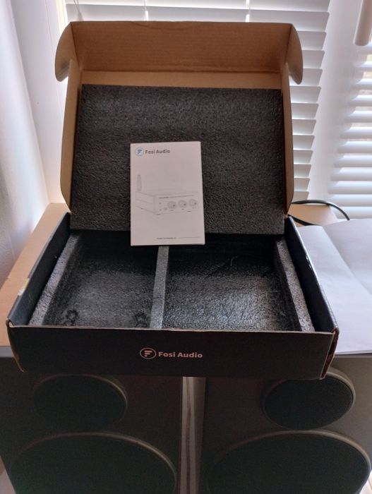 Підсилювач звуку Fosi Audio BT20A white. Bluetooth 5.0, AUX, 2x100W