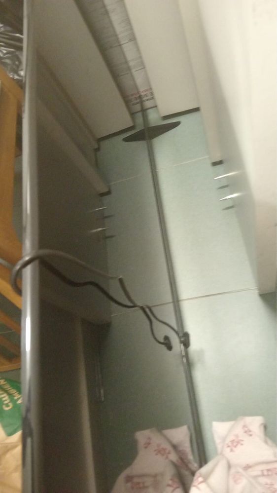 TV SLVR 43” — 150€ (Negociável)