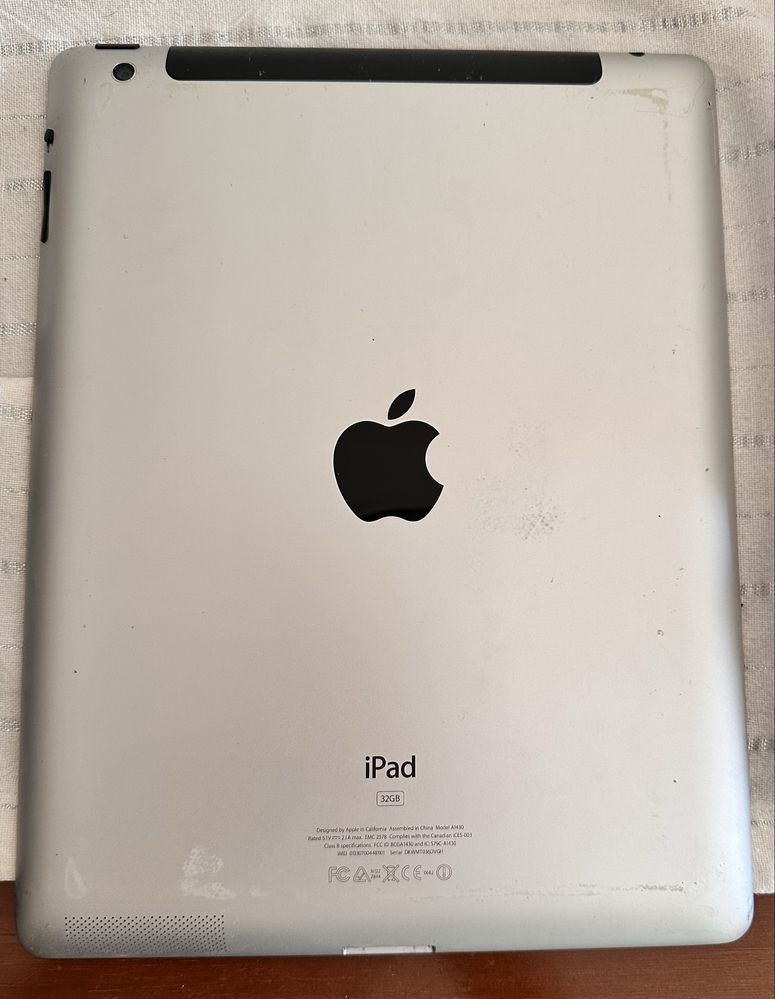 Apple iPad 32GB com capa