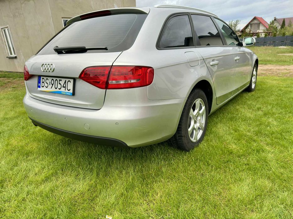 Sprzedam Audi A4 B8 2.0 TDI 2010 rok