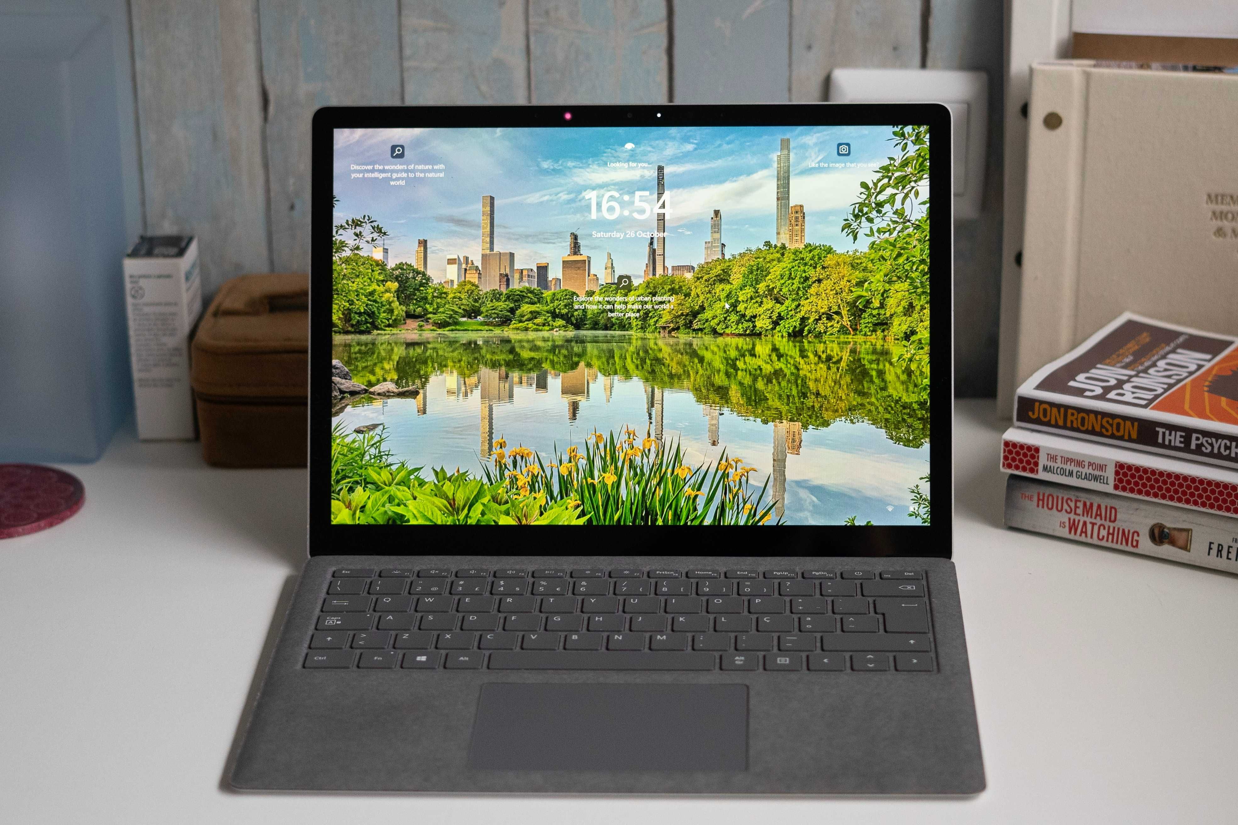 Microsoft Surface 3 (COMO NOVO)