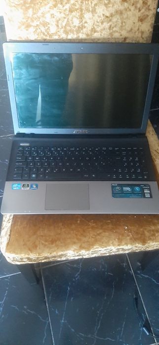 Portátil asus k55vm