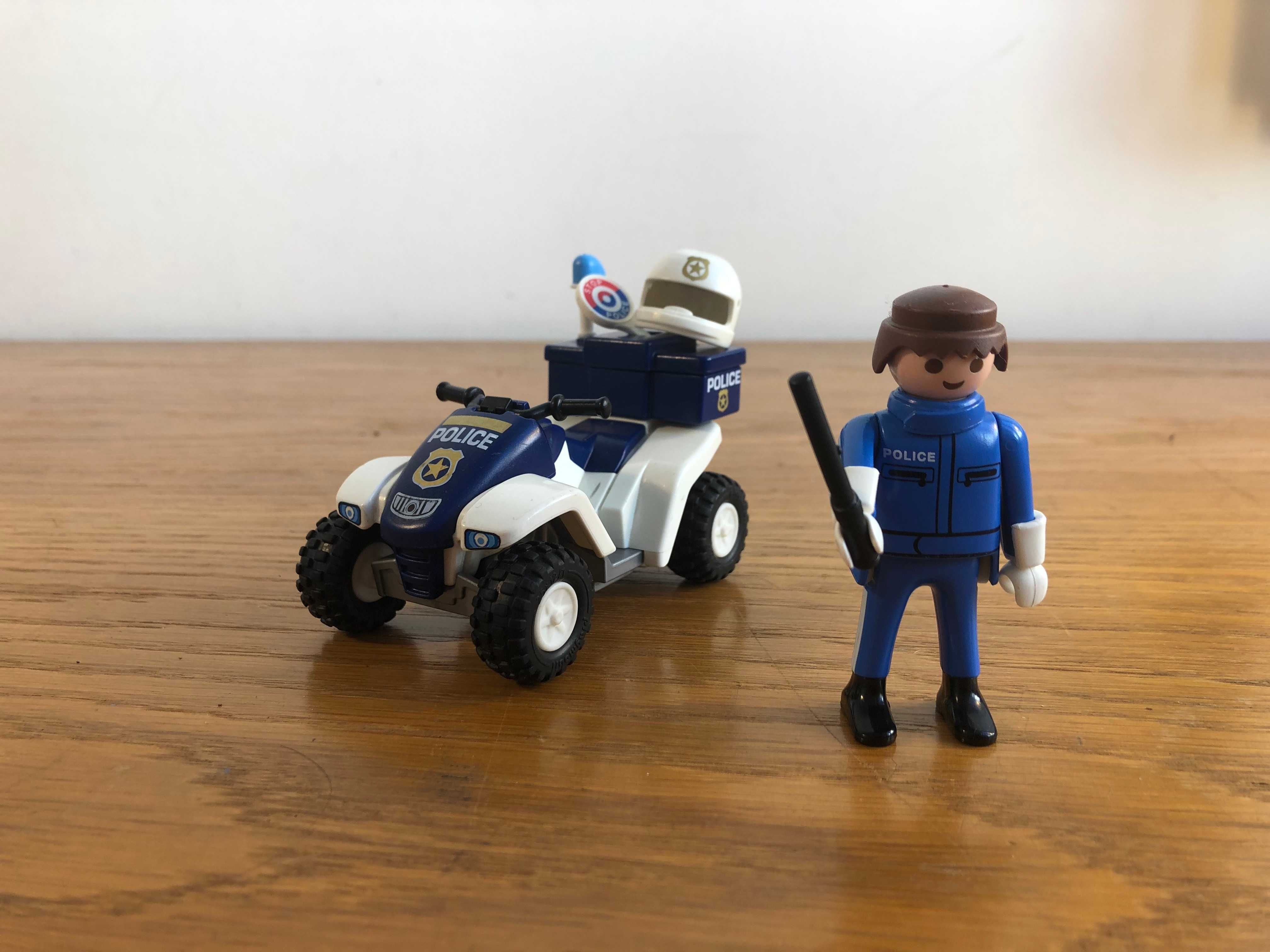 PlayMobil moto 4 policia