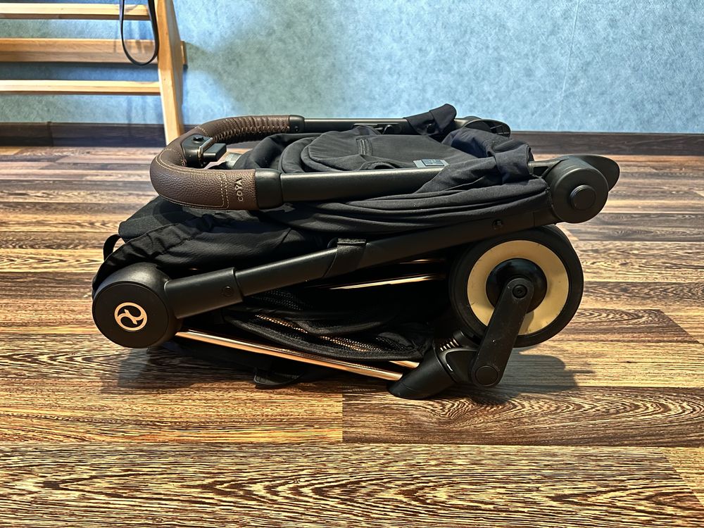 Продам преміум коляску Cybex Coya.