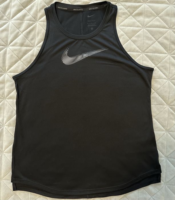 Жіноча майка Nike, найк для спорту, розмір S