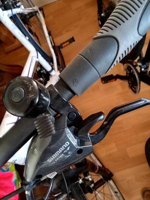 Bicicleta mesmo com várias velocidades e impecável