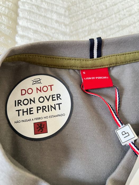 camisola cinzenta lion of porches