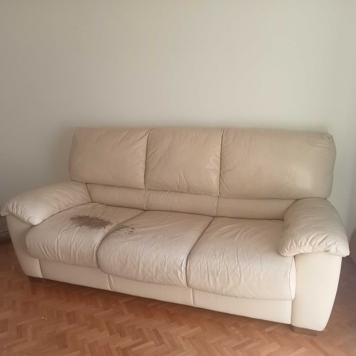 2 sofás em pele Château d'Ax