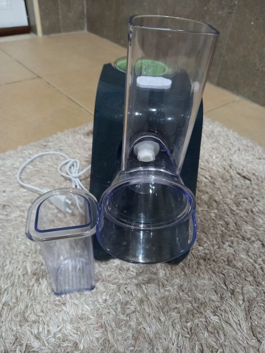 Ralador Elétrico de Verduras